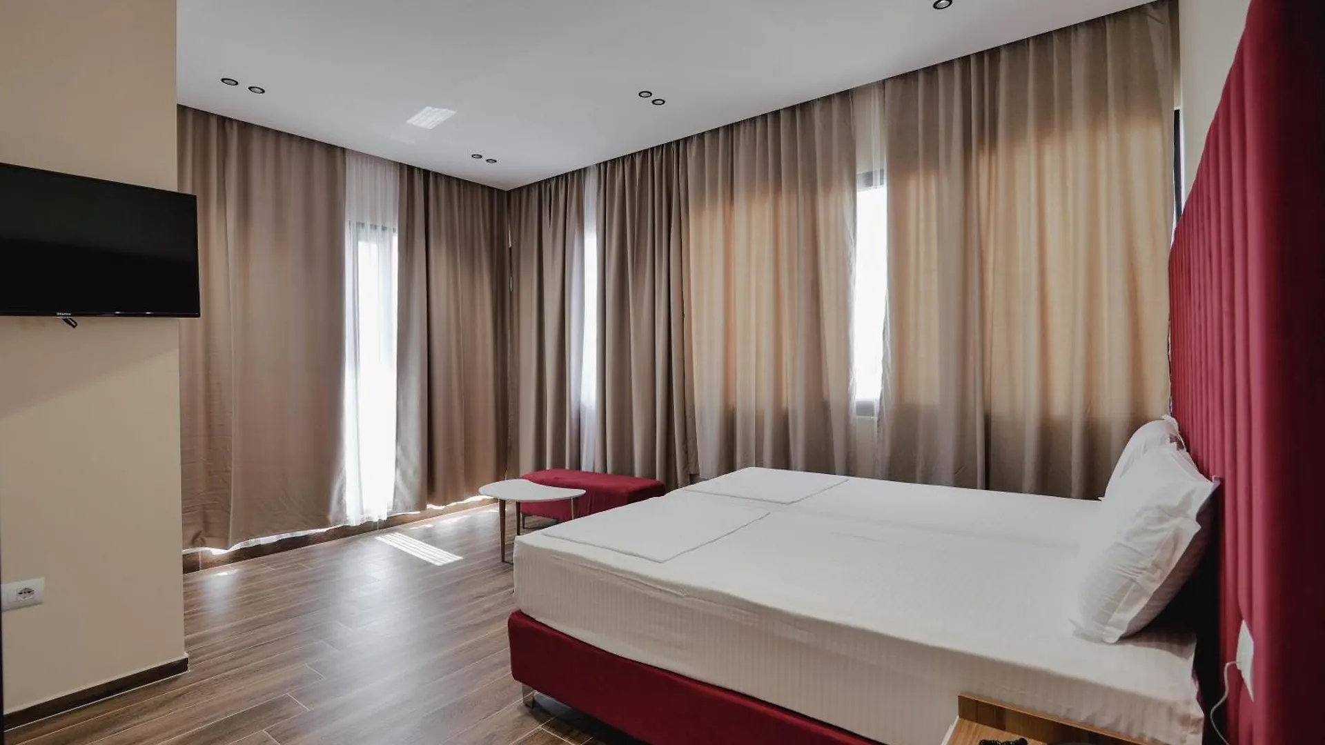 Armar Hotel Sarande 4*,  Albania