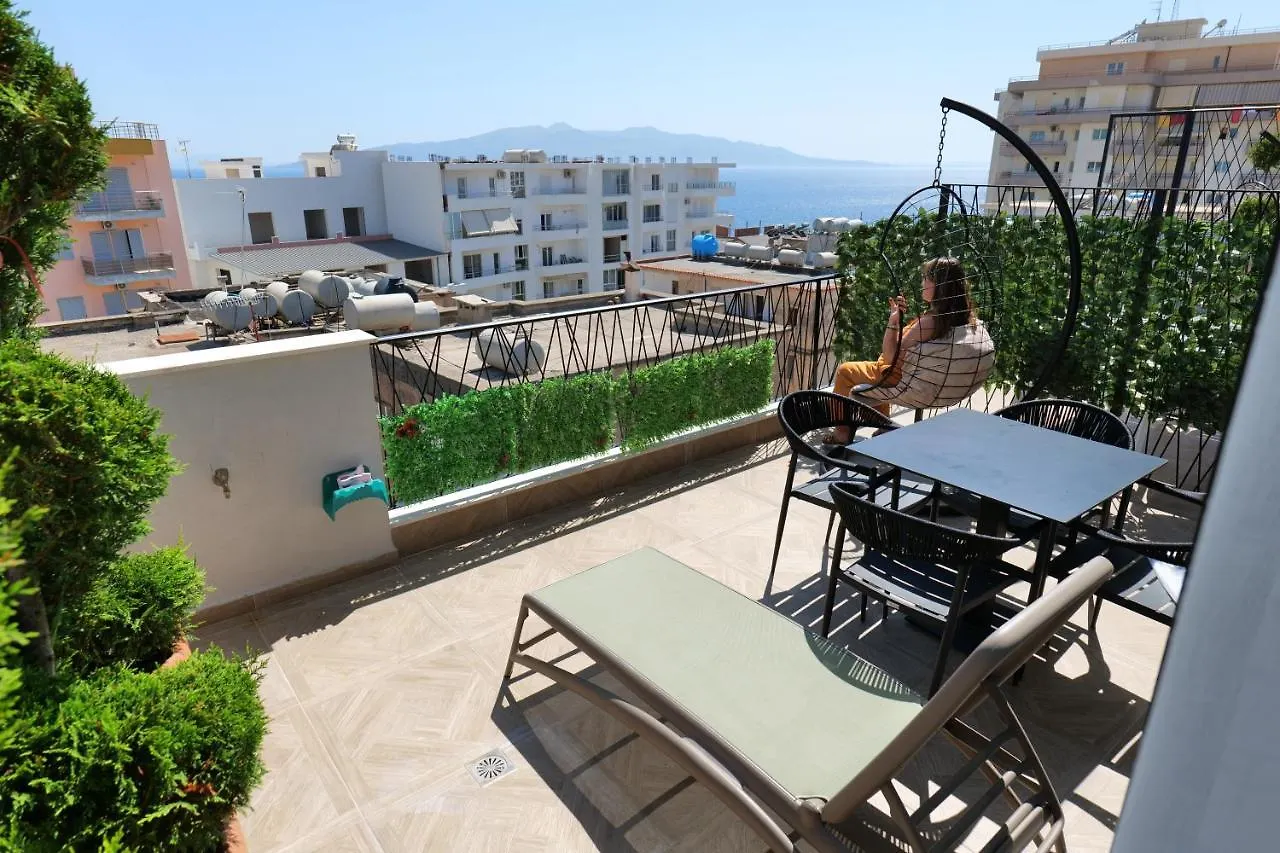 Armar Hotel Saranda 4*,