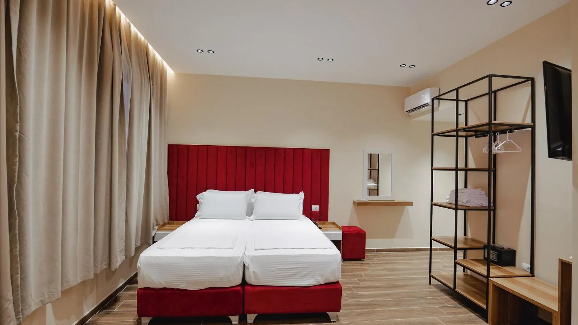 ****  Armar Hotel Saranda Albania