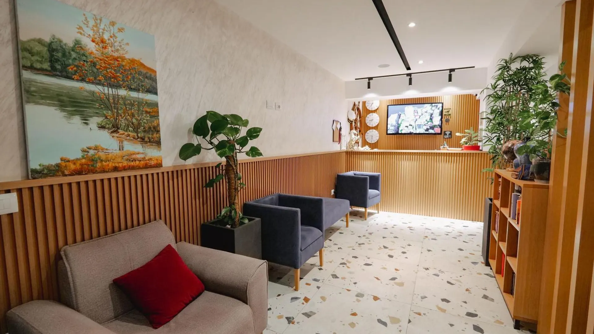 Armar Hotel Saranda